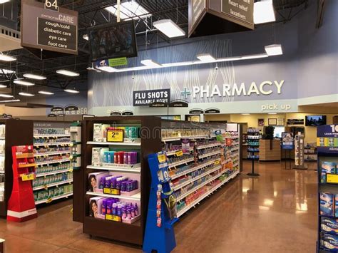 what are the discount grocery store pharmacies